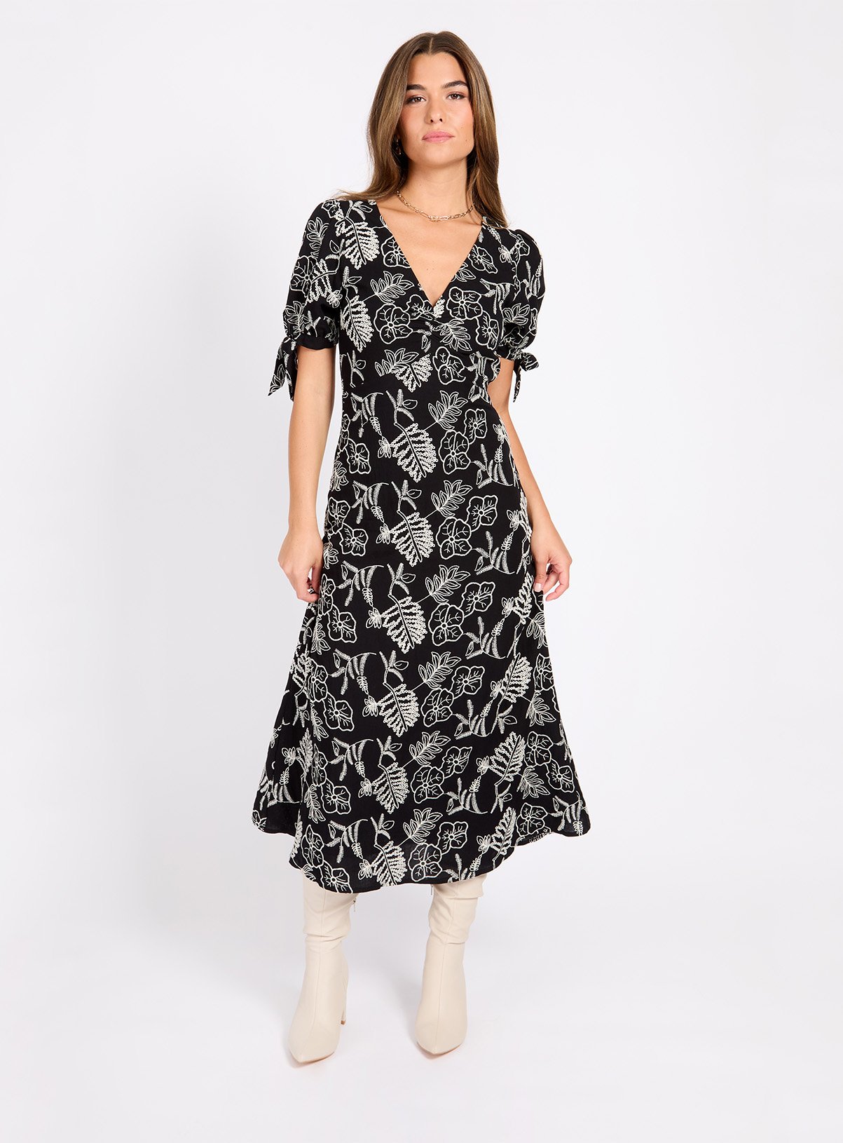 LITTLE MISTRESS Black Cotton Midaxi Dress