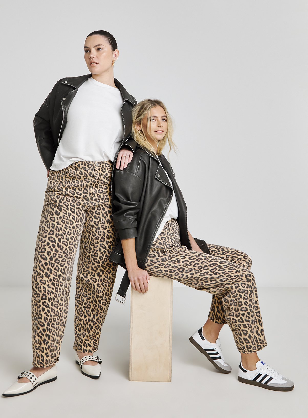 SIMPLY BE Leopard Print Denim Barrel Leg Jeans 