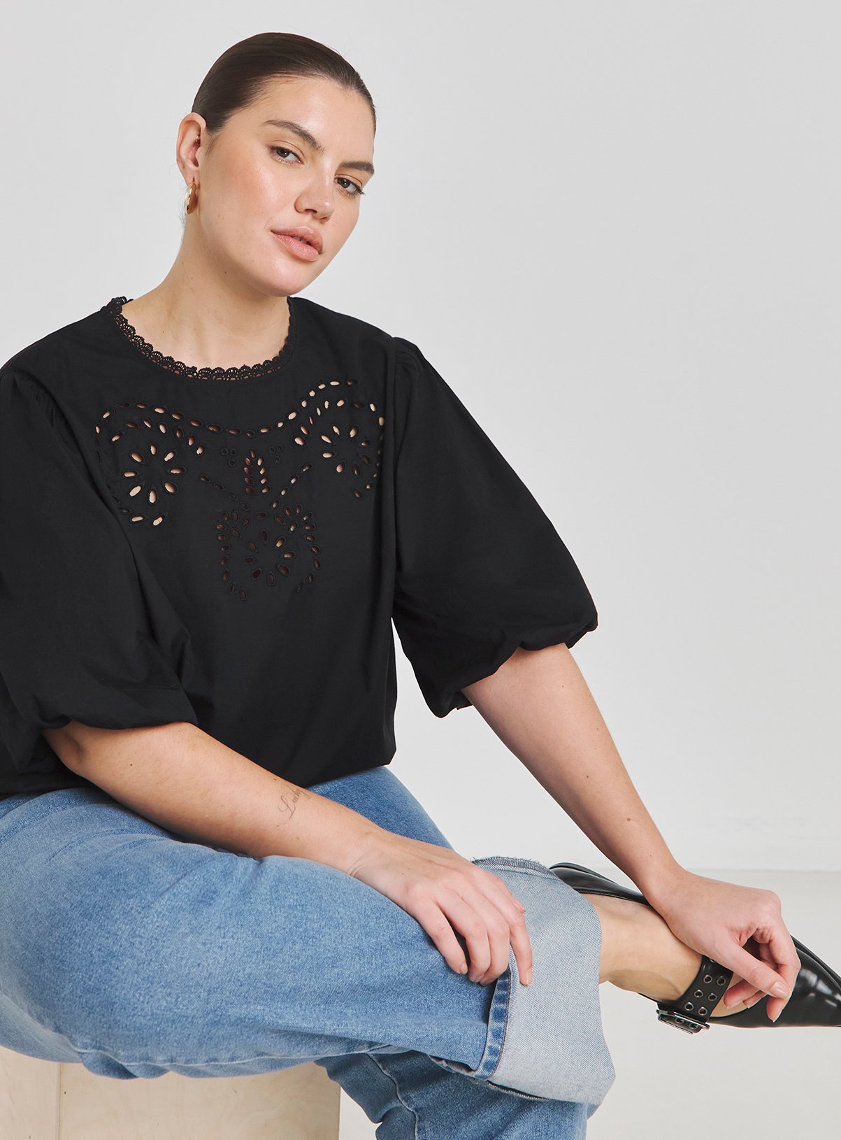 SIMPLY BE Broderie Puff Sleeve Blouse 22