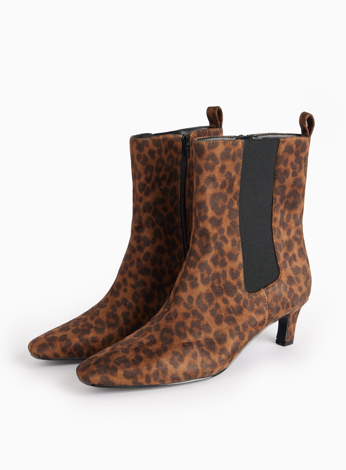 Leopard Print Pointed Toe Heeled Boots
