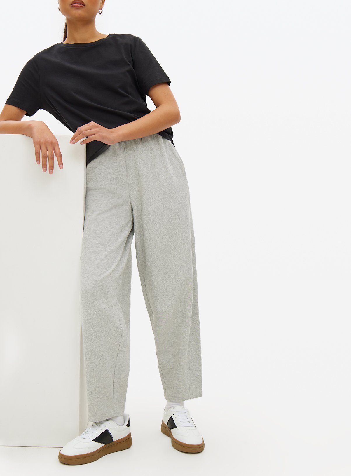 Balloon Leg Joggers  