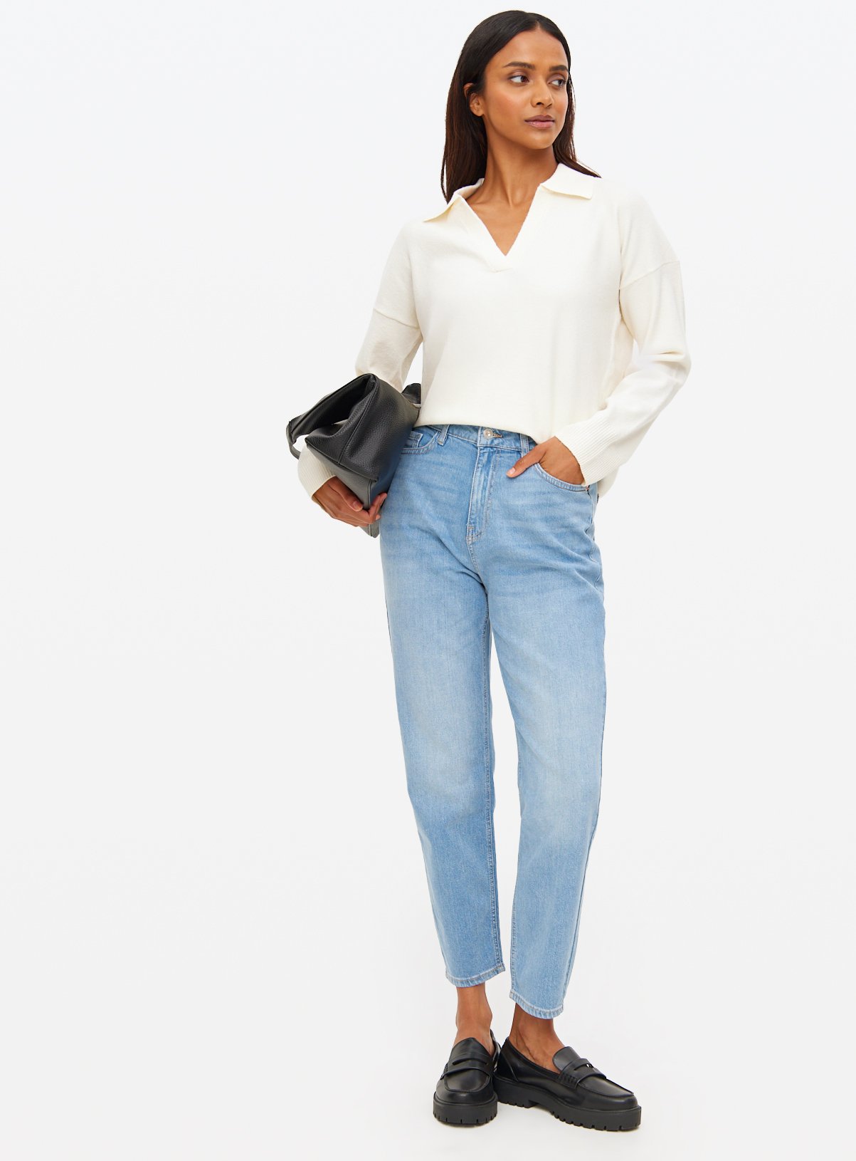 Light Washed Denim Mom Jeans  