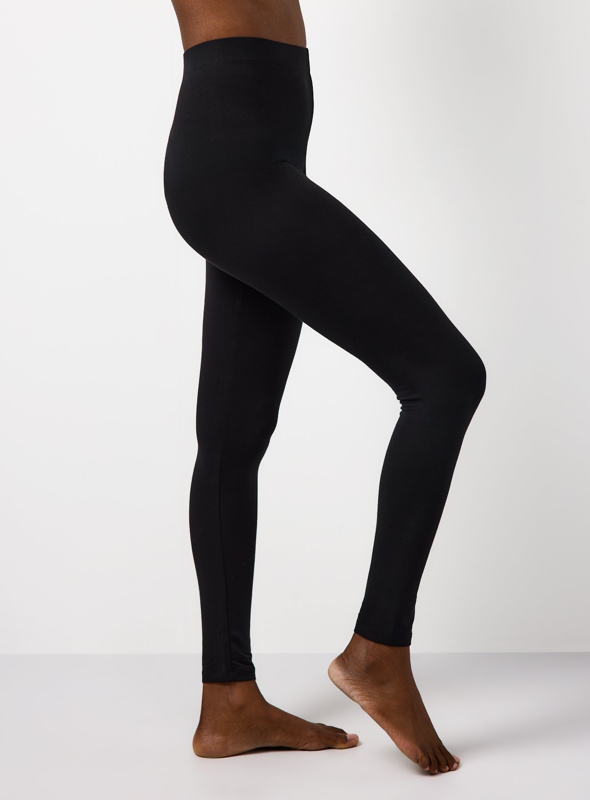Black Medium Warmth Thermal Leggings