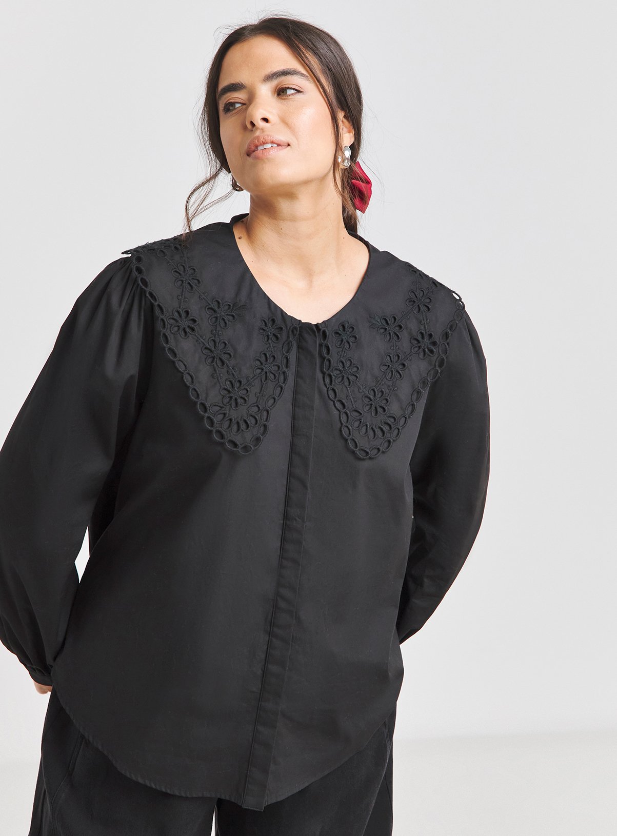 SIMPLY BE Broderie Collared Blouse 