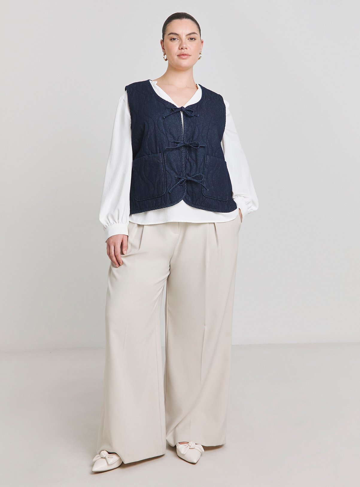 SIMPLY BE Tie Front Quilted Denim Waistcoat 