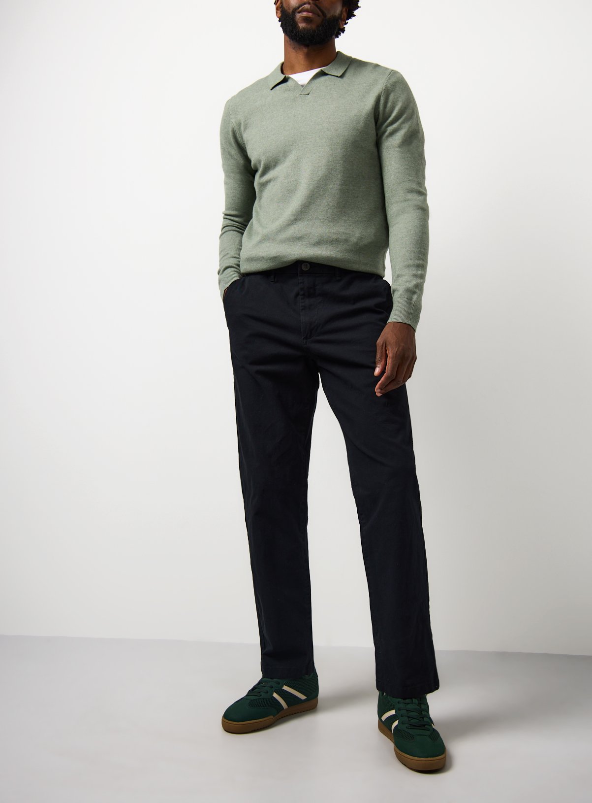 The Ultimate Chino Trousers 