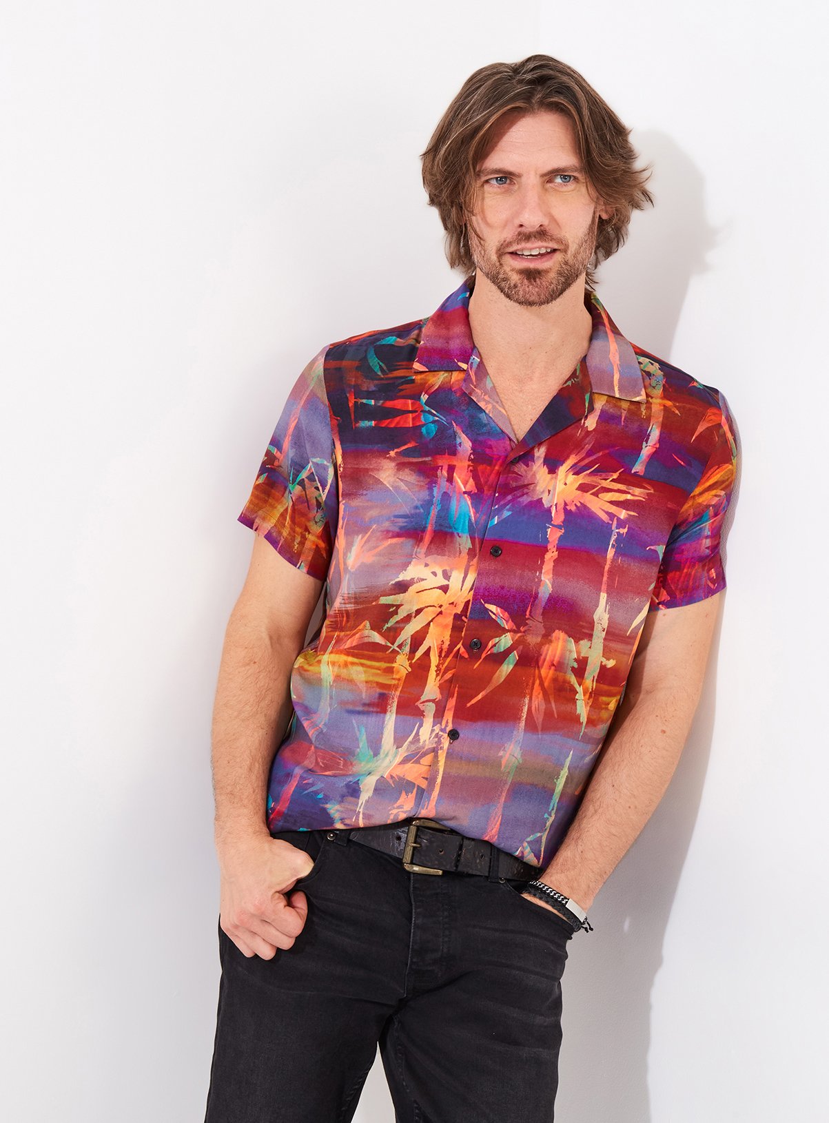 JOE BROWNS Sunset Palm Tree Short Sleeve Shirt 