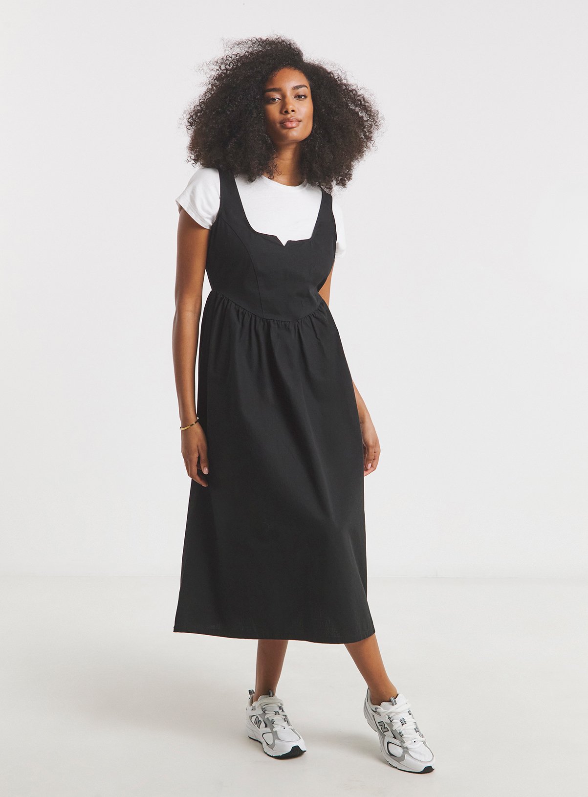 SIMPLY BE Scalloped Apron Dress 22