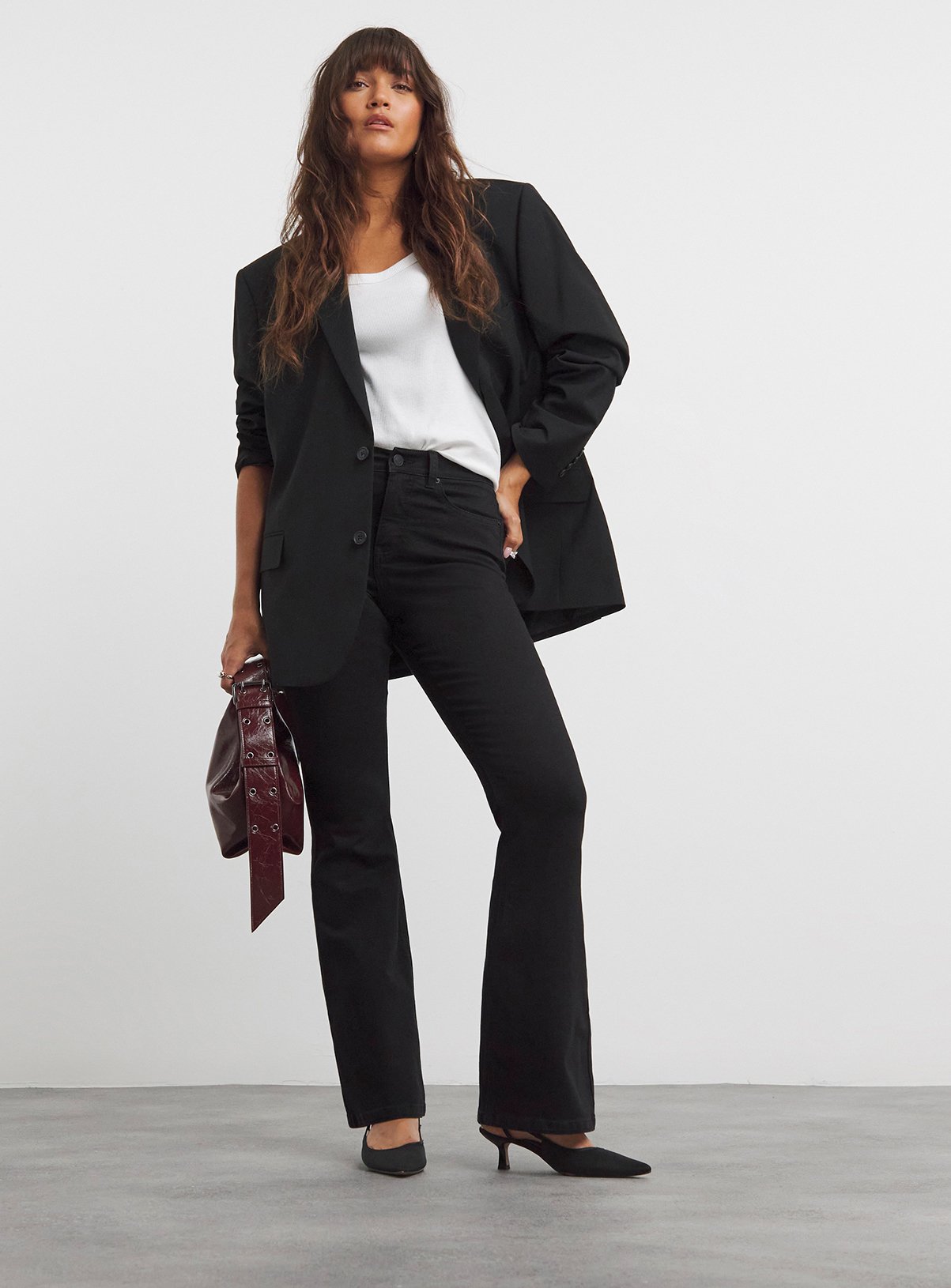 SIMPLY BE 24/7 Flared Jeans Black 