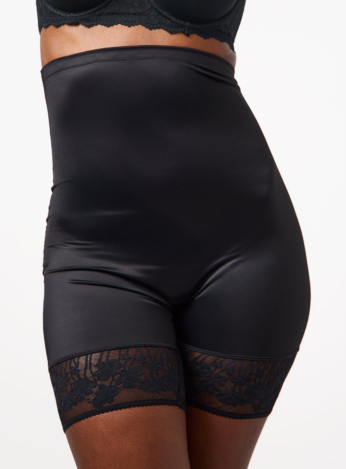 Smoothform™ Black Lace Detail Firm Control Shorts  22