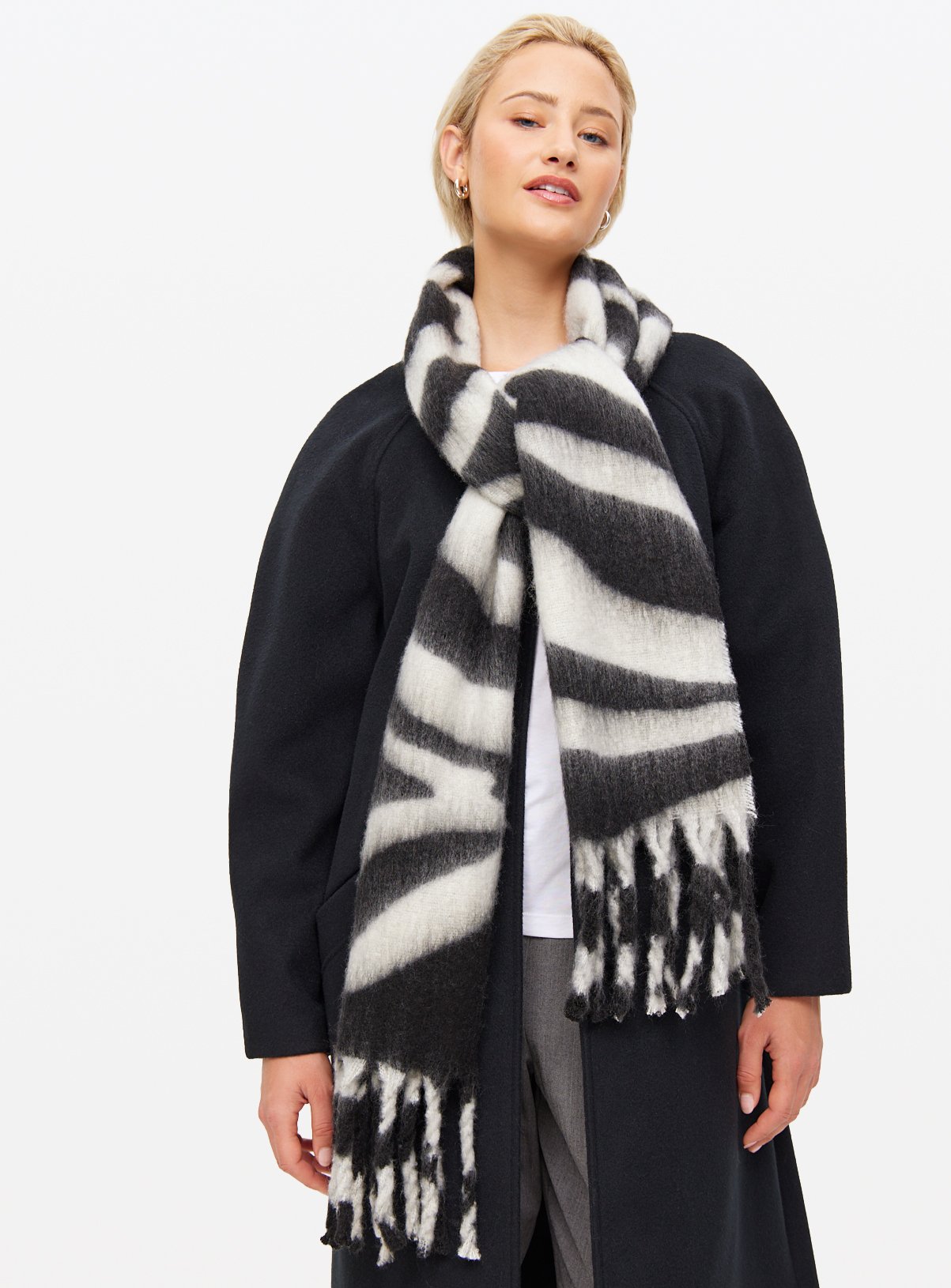 Mono Zebra Heavyweight Scarf One Size