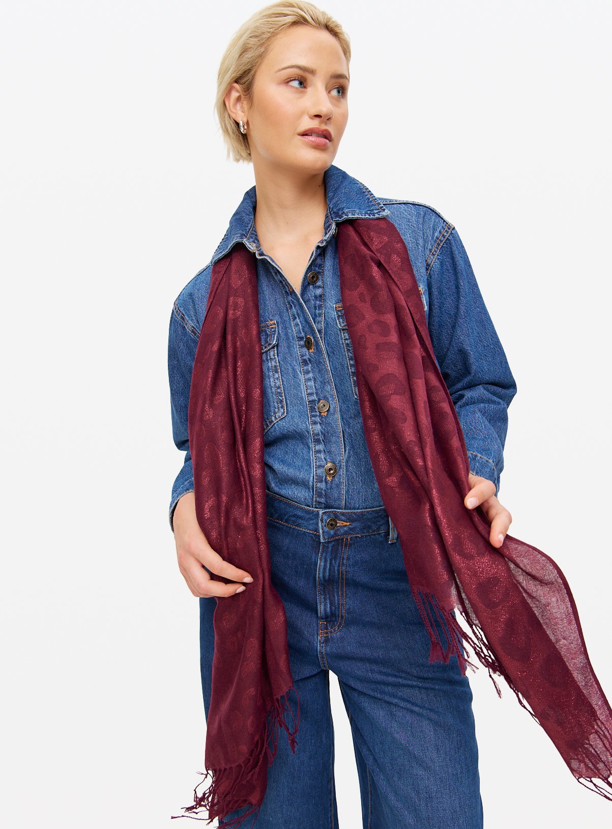 Jacquard Sparkle Leopard Print Lightweight Scarf One Size