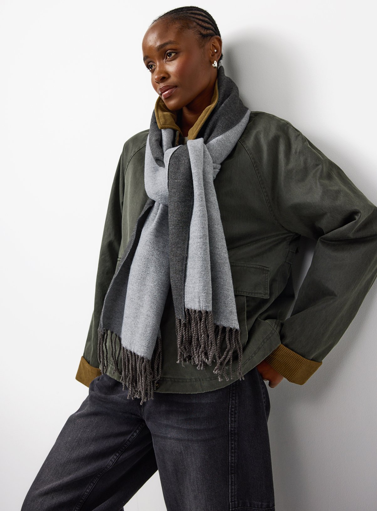 Grey Charcoal Midweight Tassel Scarf One Size