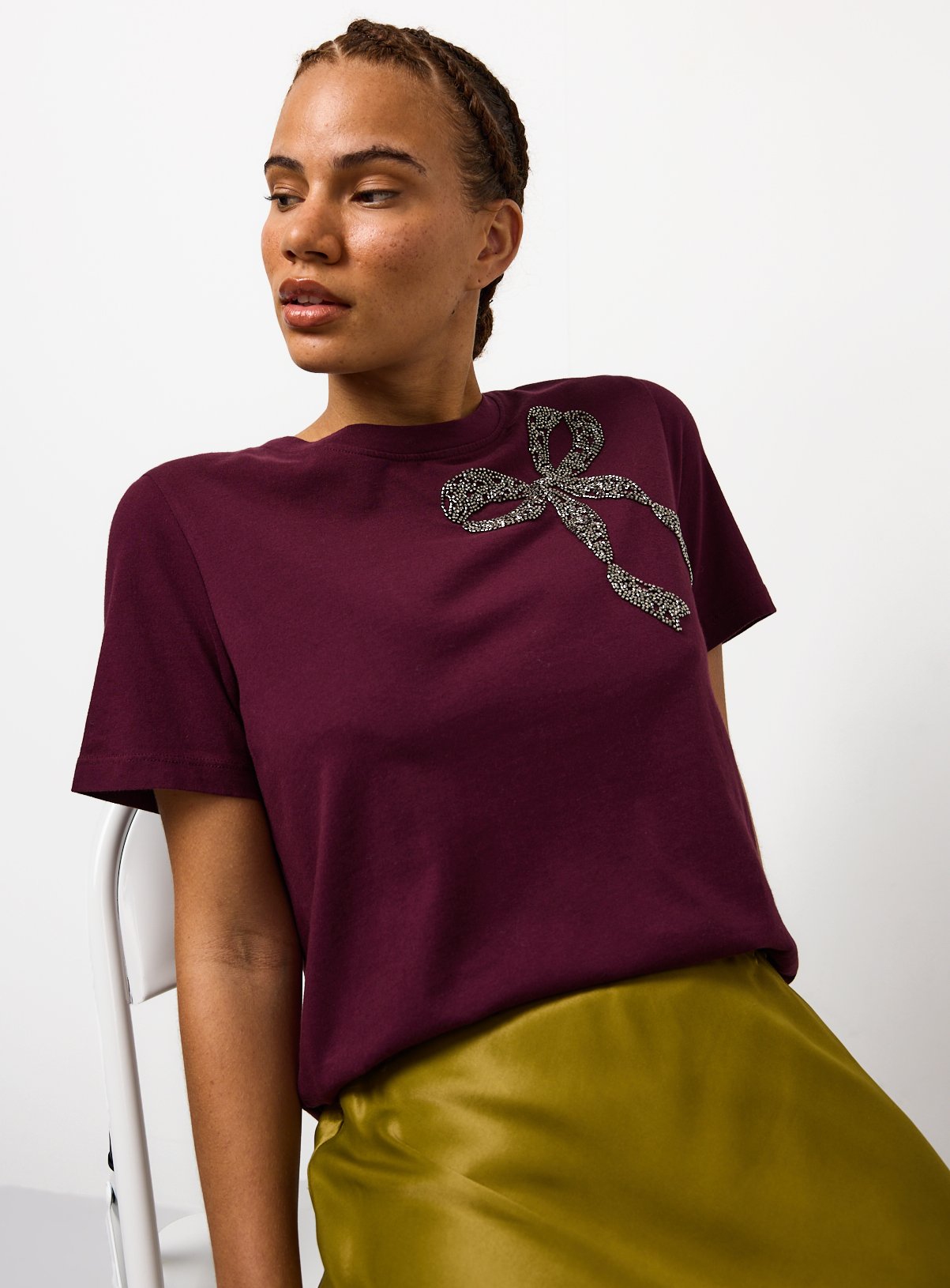 Embellished Bow T-Shirt 