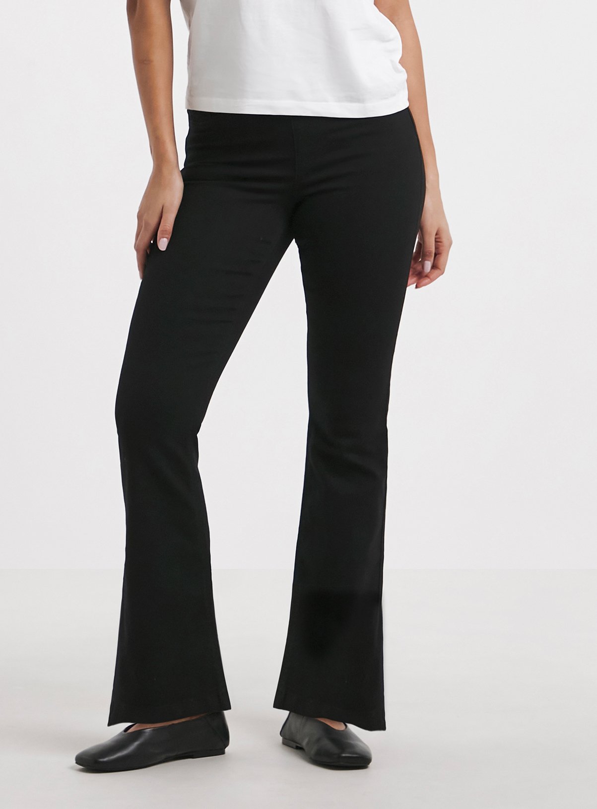 SIMPLY BE Flared Pull On Jegging Black