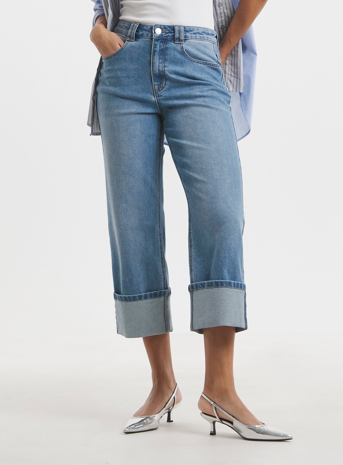 SIMPLY BE Cropped Turn Up Wide Leg Jean 