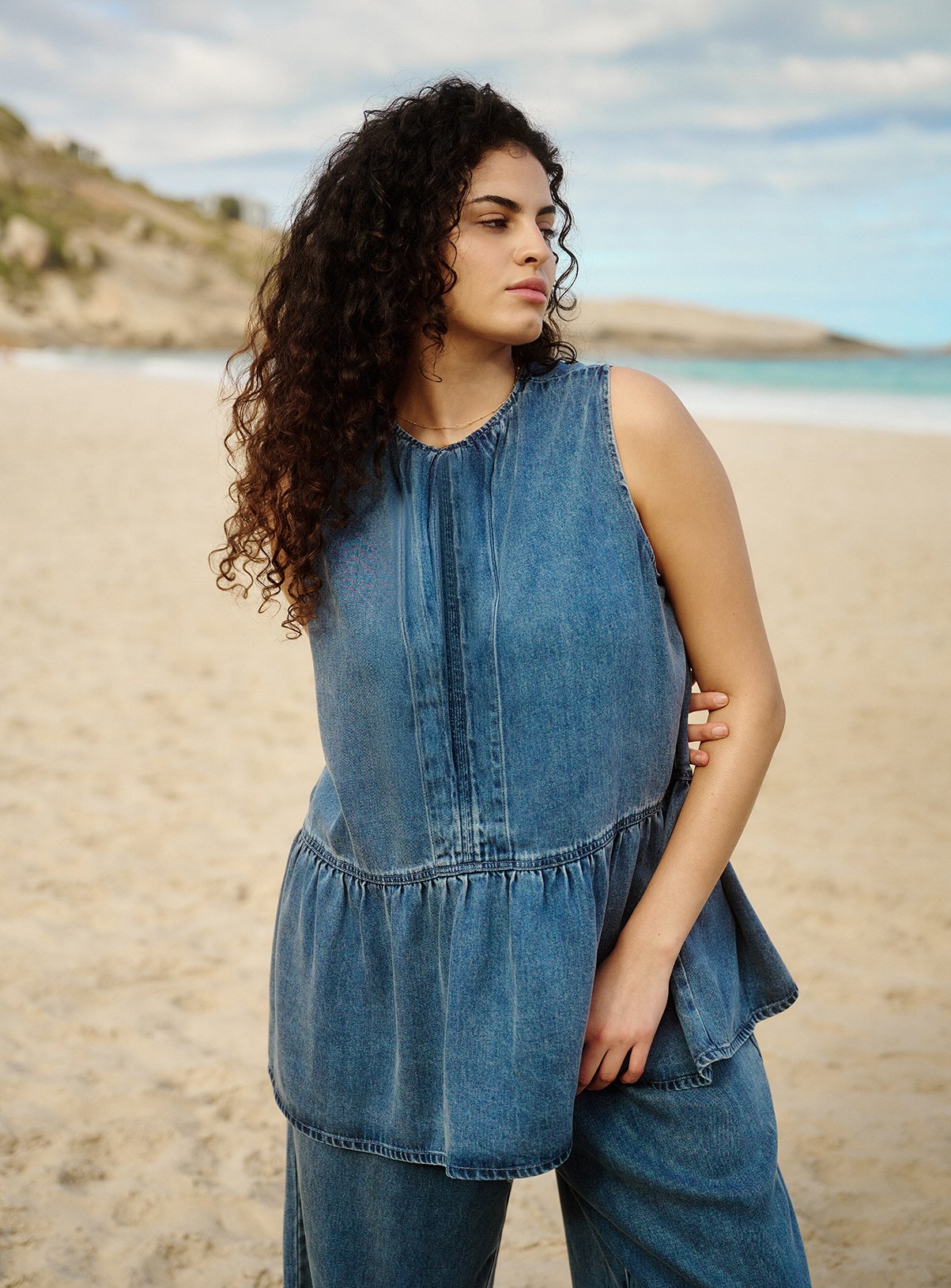 SIMPLY BE Peplum Sleeveless Top 24