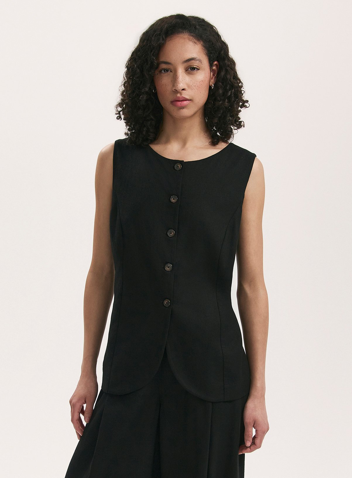 FINERY Vanetia Waistcoat Black