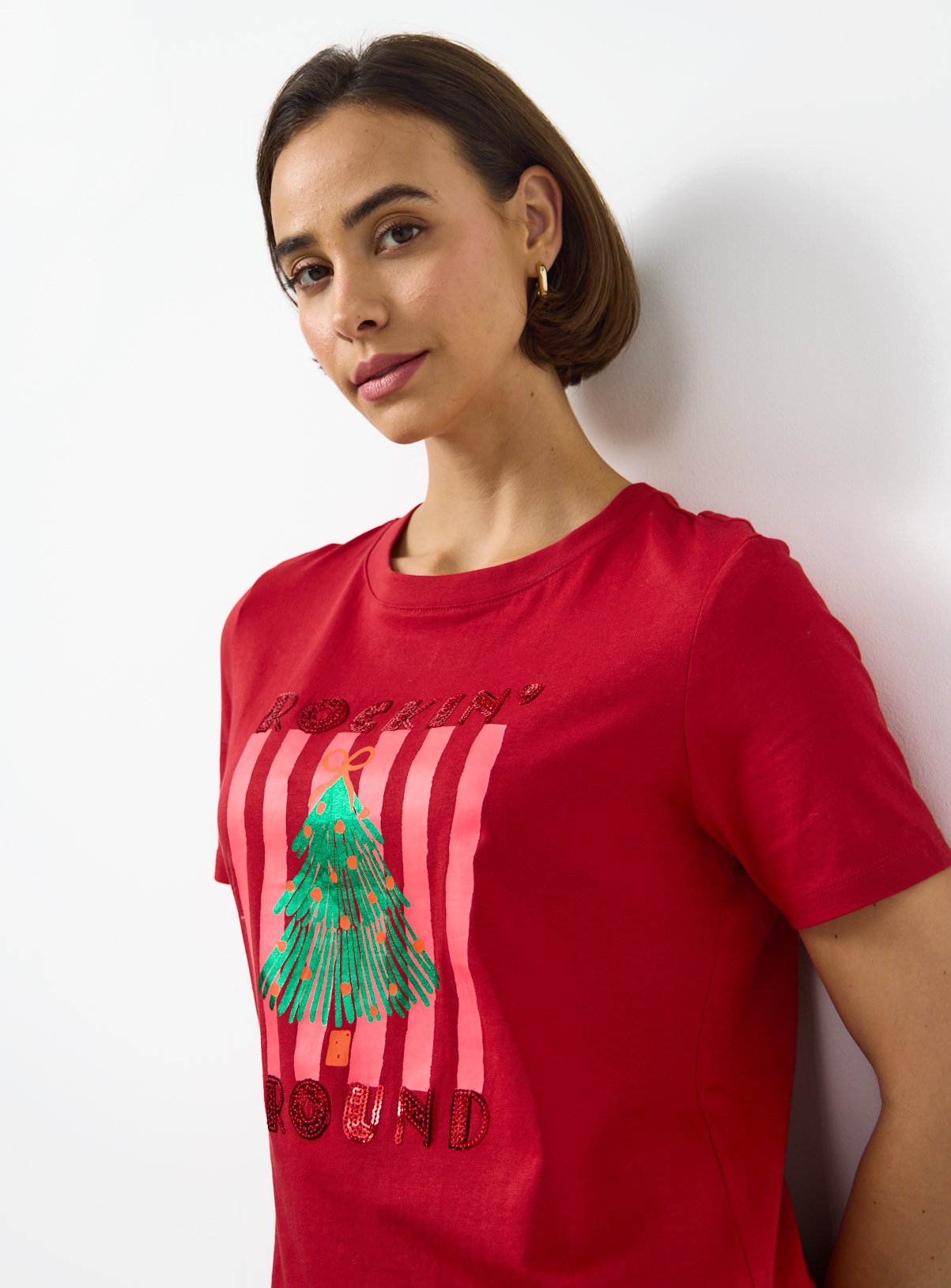Red Christmas Rockin' Tree Graphic T-Shirt