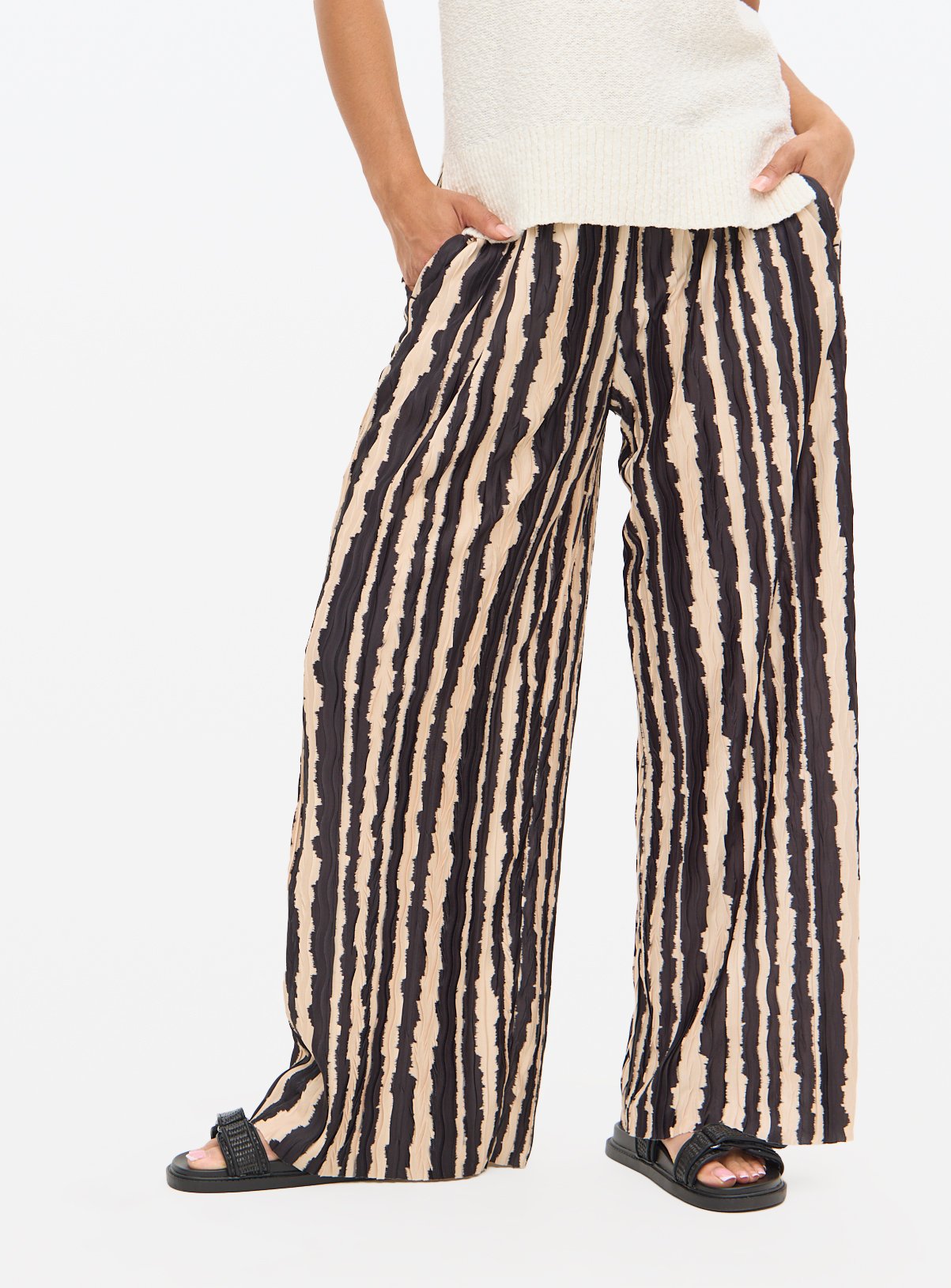 Mono Striped Plisse Ultra Wide Leg Co-ord Trousers  