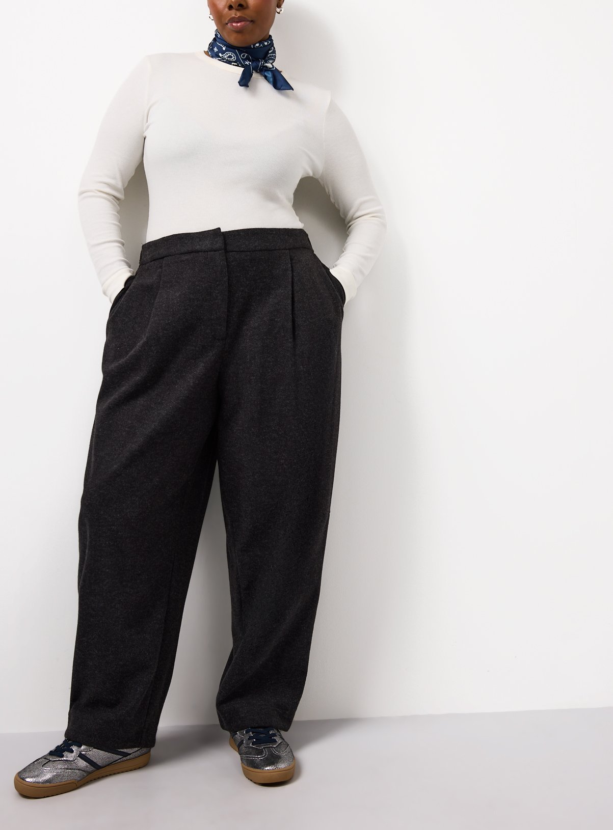 Charcoal Barrel Leg Elevated Jogger 