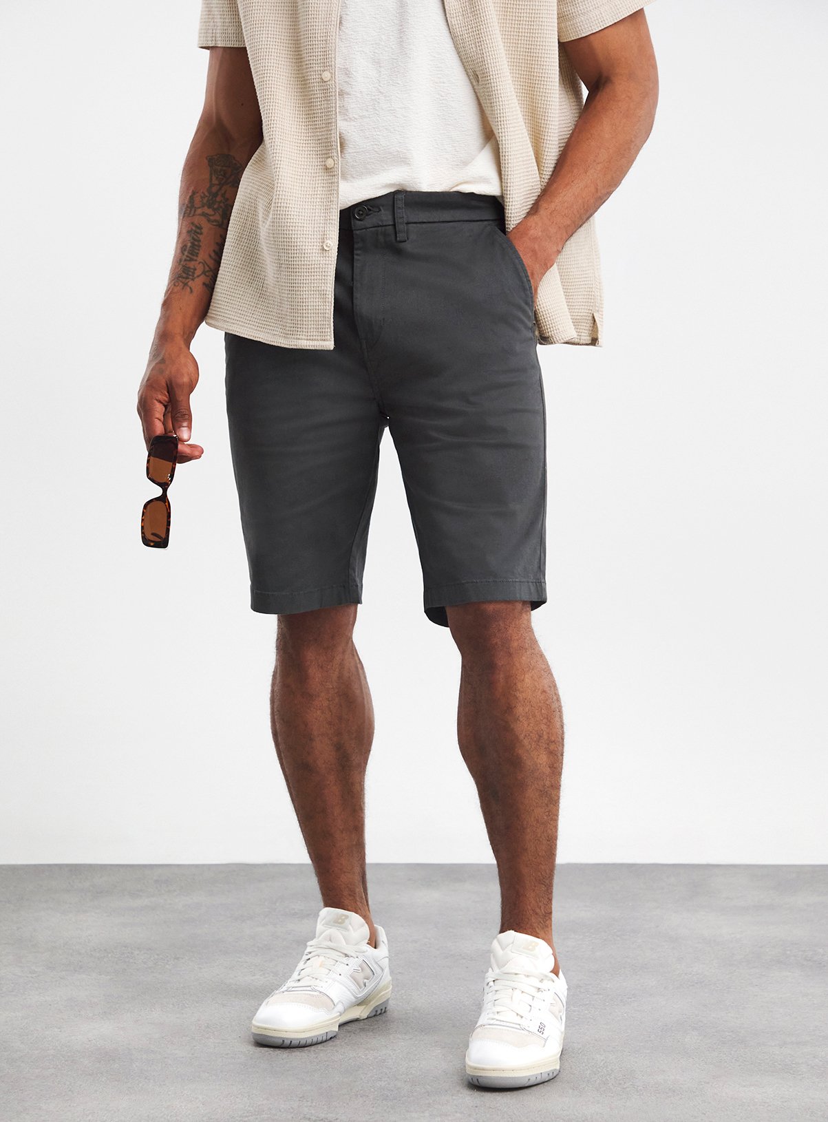 JACAMO Long Length Chino Short Grey 