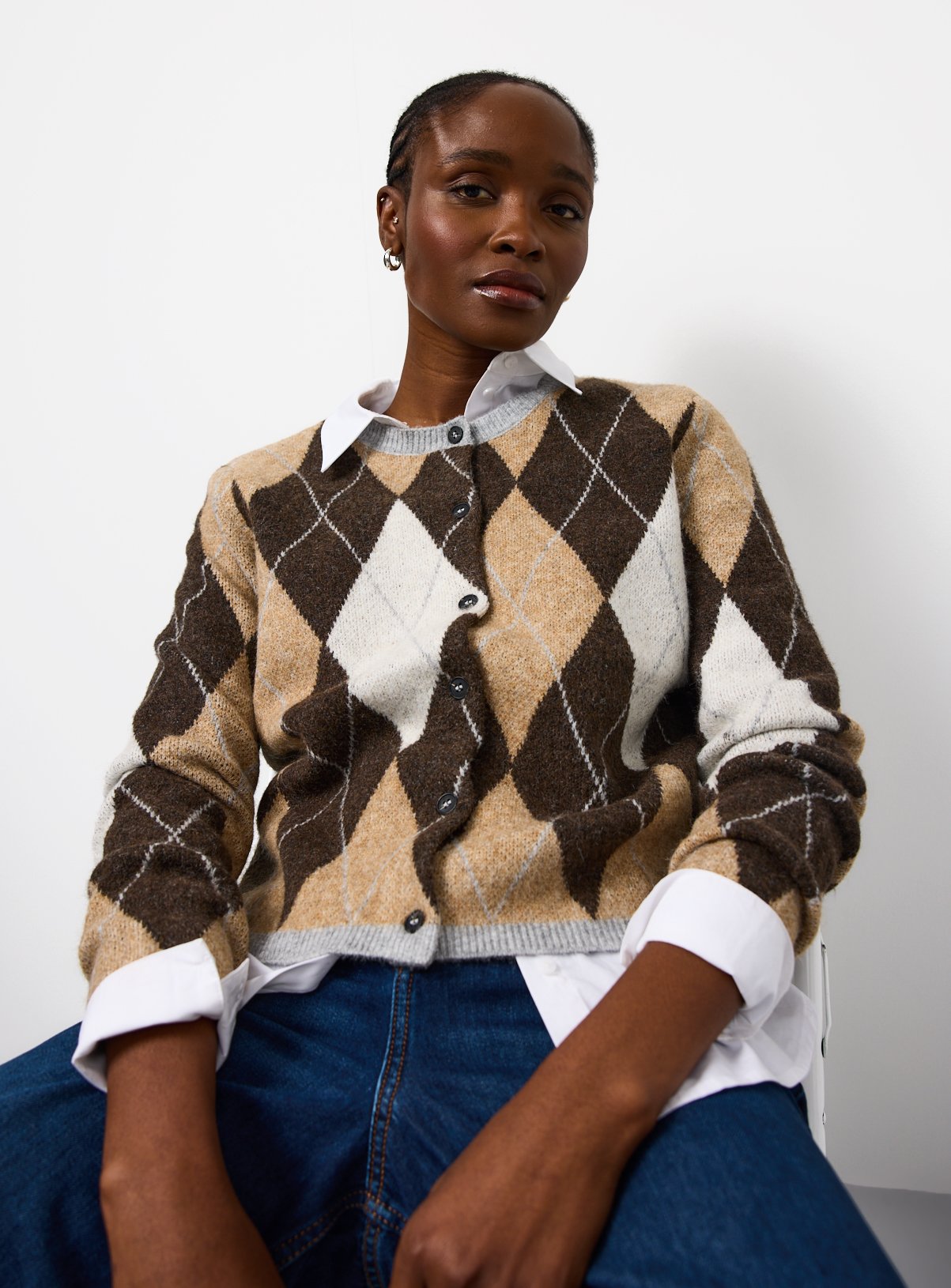 Brown Argyle Crew Neck Cardigan  16