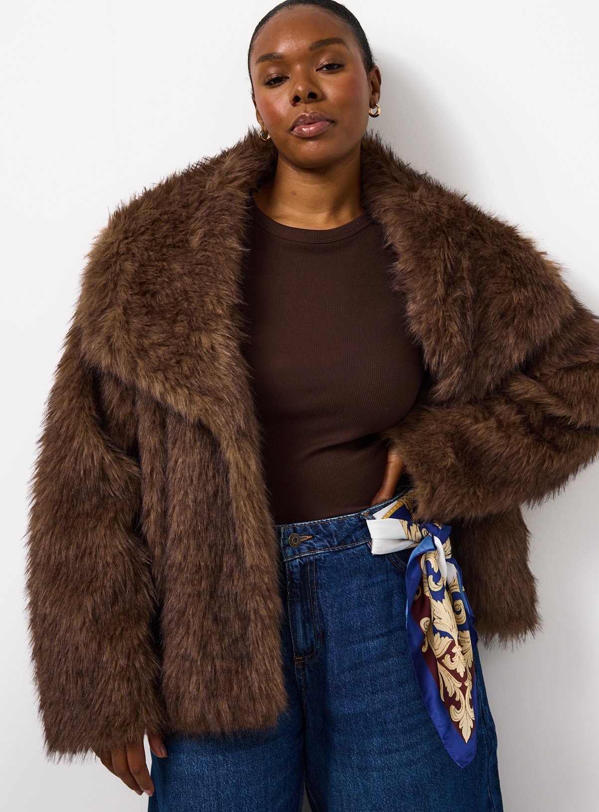 Brown Collared Relaxed Short Faux Fur Jacket 
