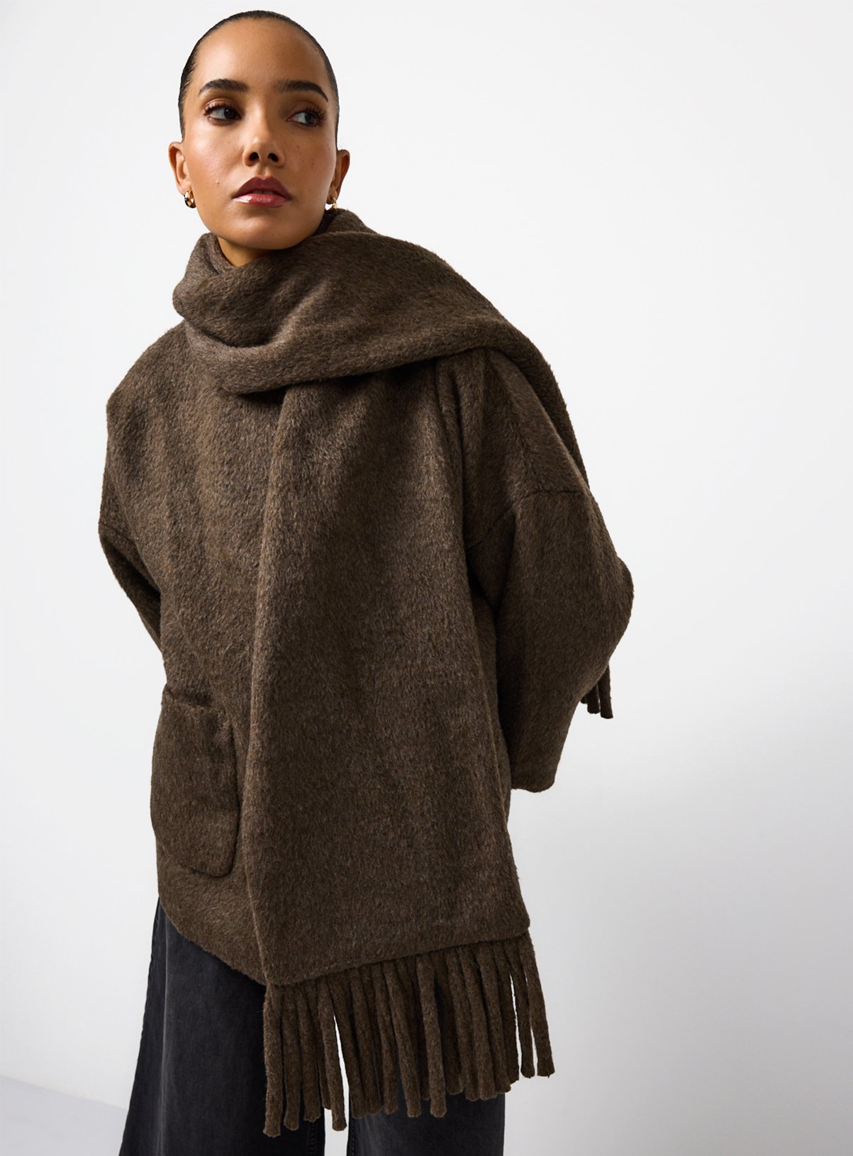 Brown Short Scarf Coat  L