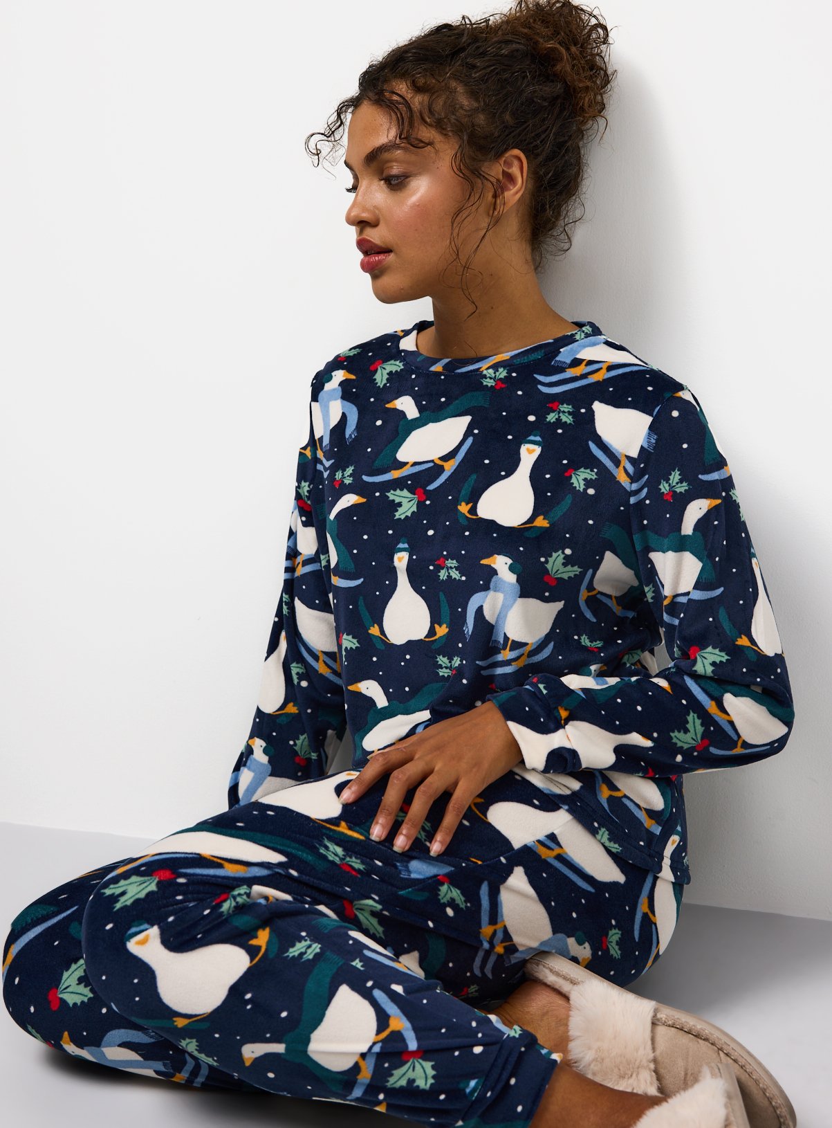 Matching Family Women's Christmas Goose Printed Slinky Pyjamas 