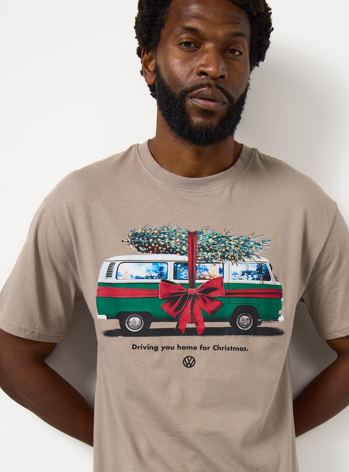 Volkswagen Stone Christmas Graphic T-Shirt 