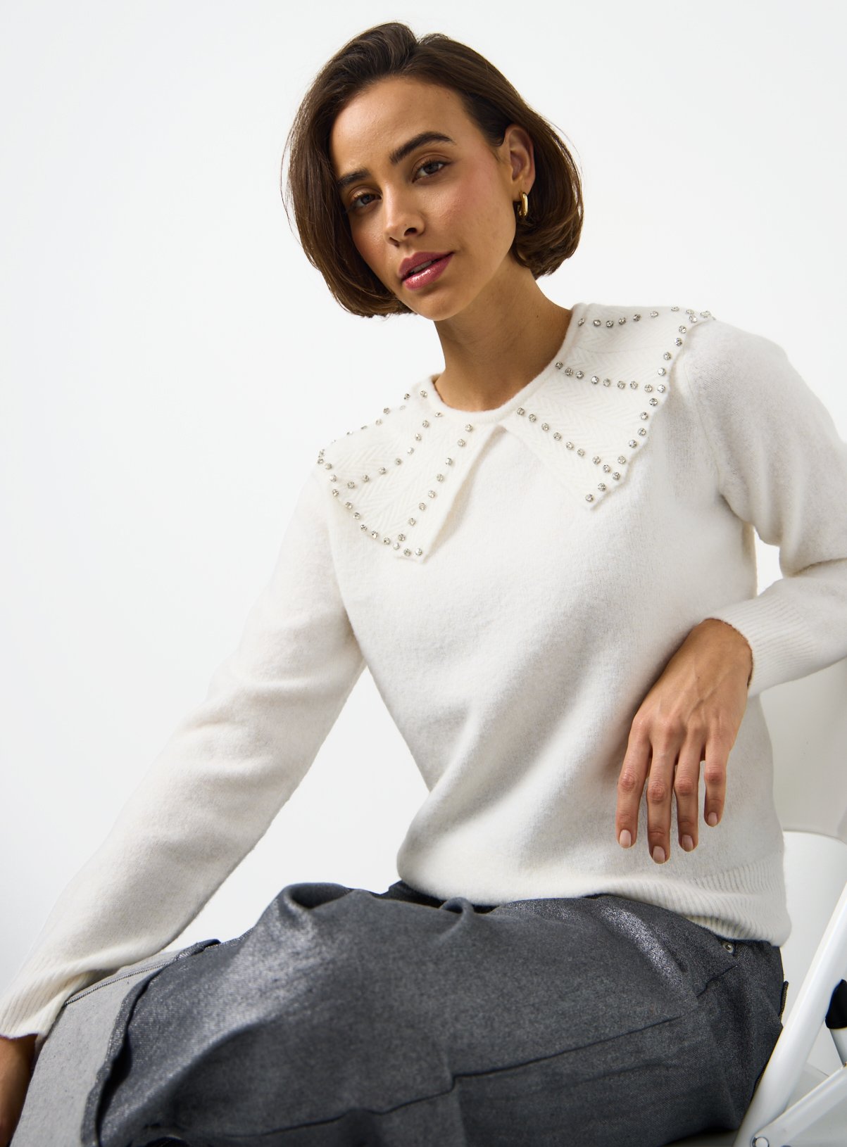 Embellished Collar Knitted Jumper 
