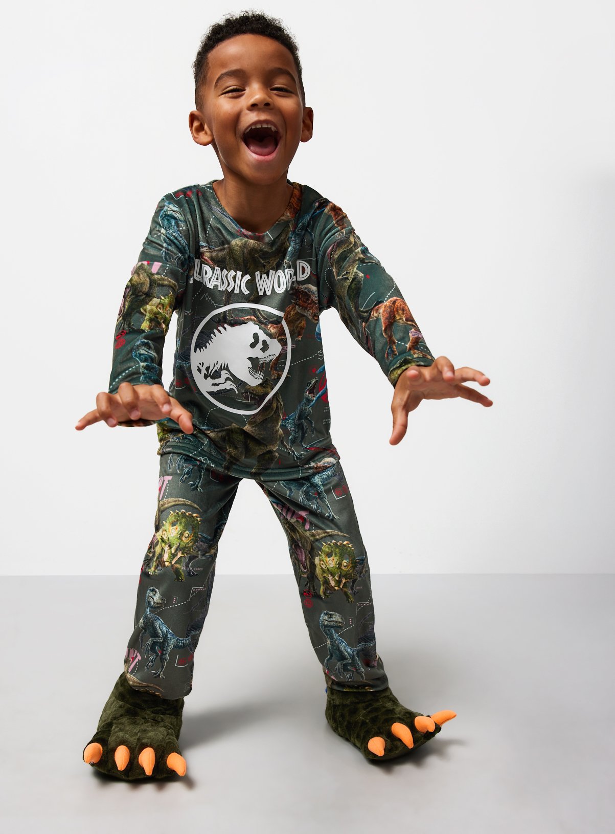Jurassic World Slinky Pyjama Set 