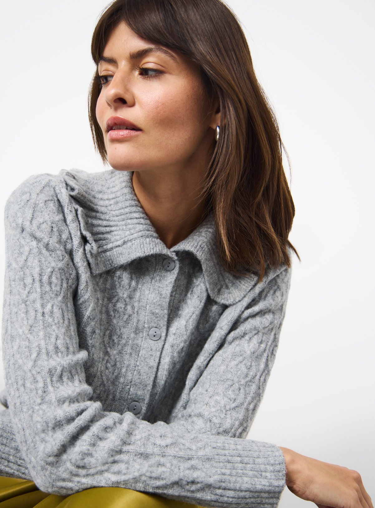 Frill Collared Cable Knit Cardigan 