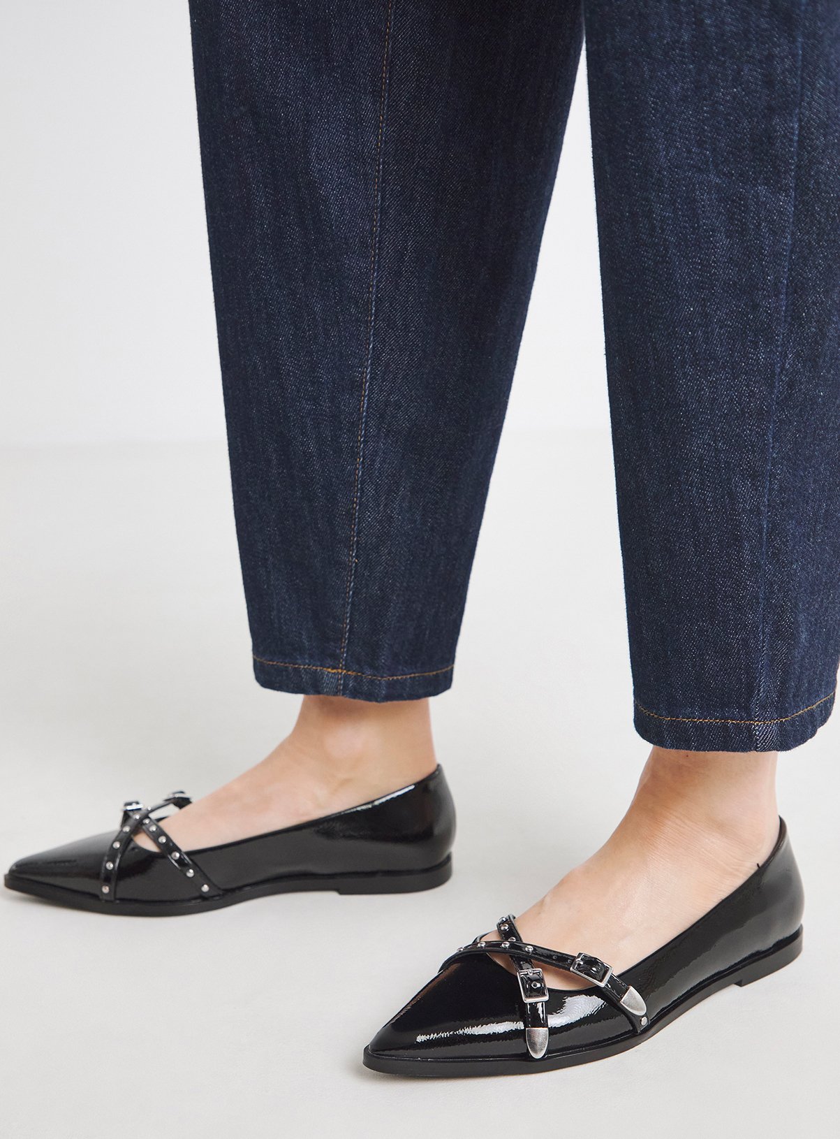 SIMPLY BE Pointed Toe Ballerina With Buckle Detail Wide Fit 