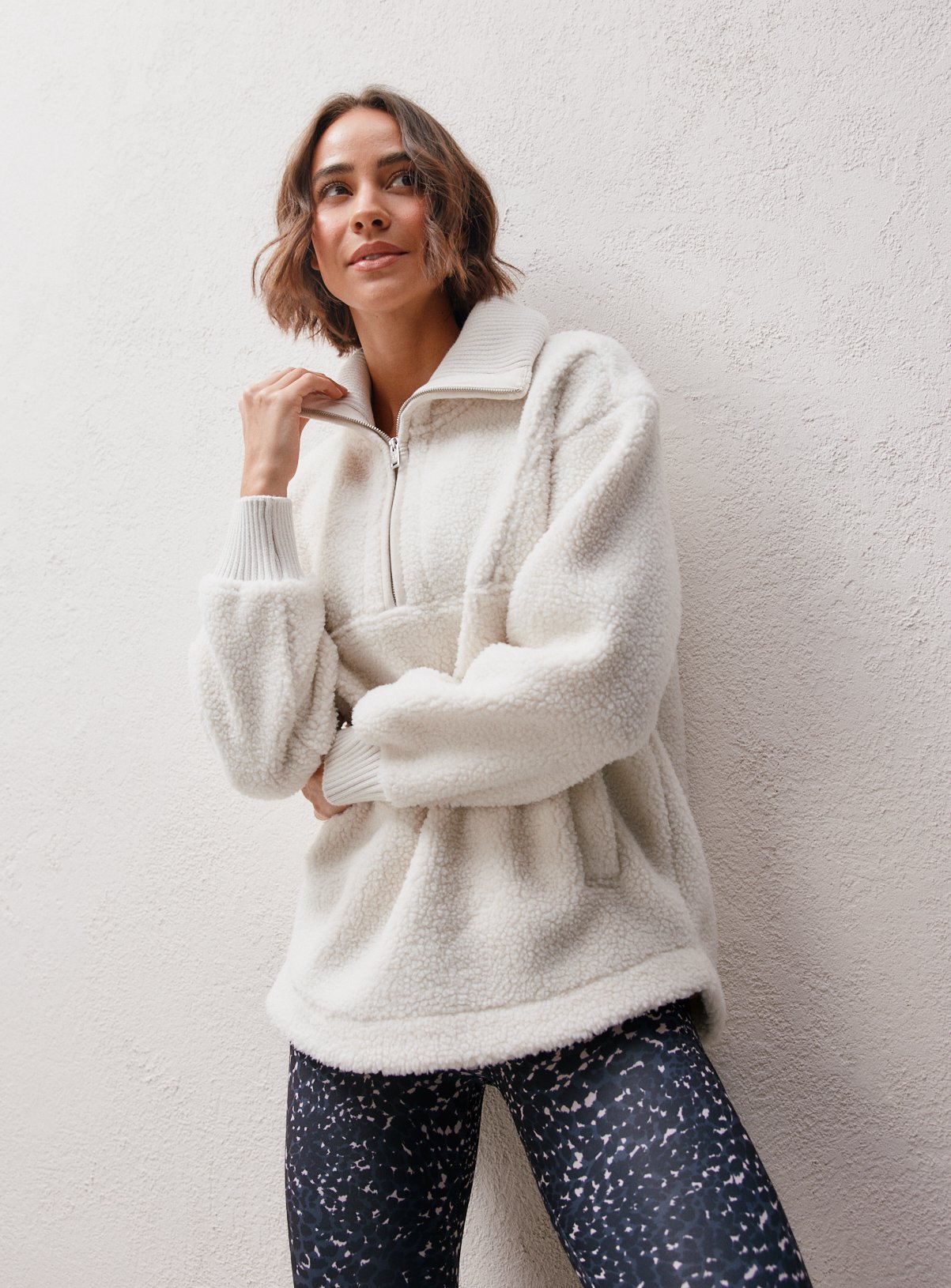 REAKTIV Cream Luxe Half Zip Sherpa Pullover 
