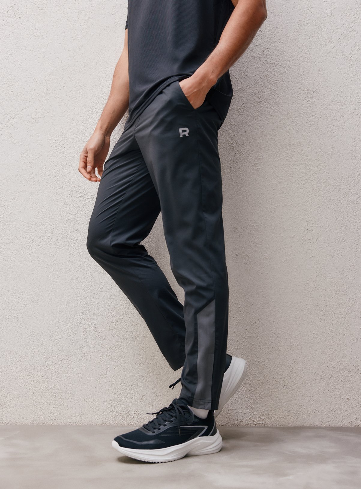 REAKTIV Black & Charcoal Lightweight Active Jogger XXXXL