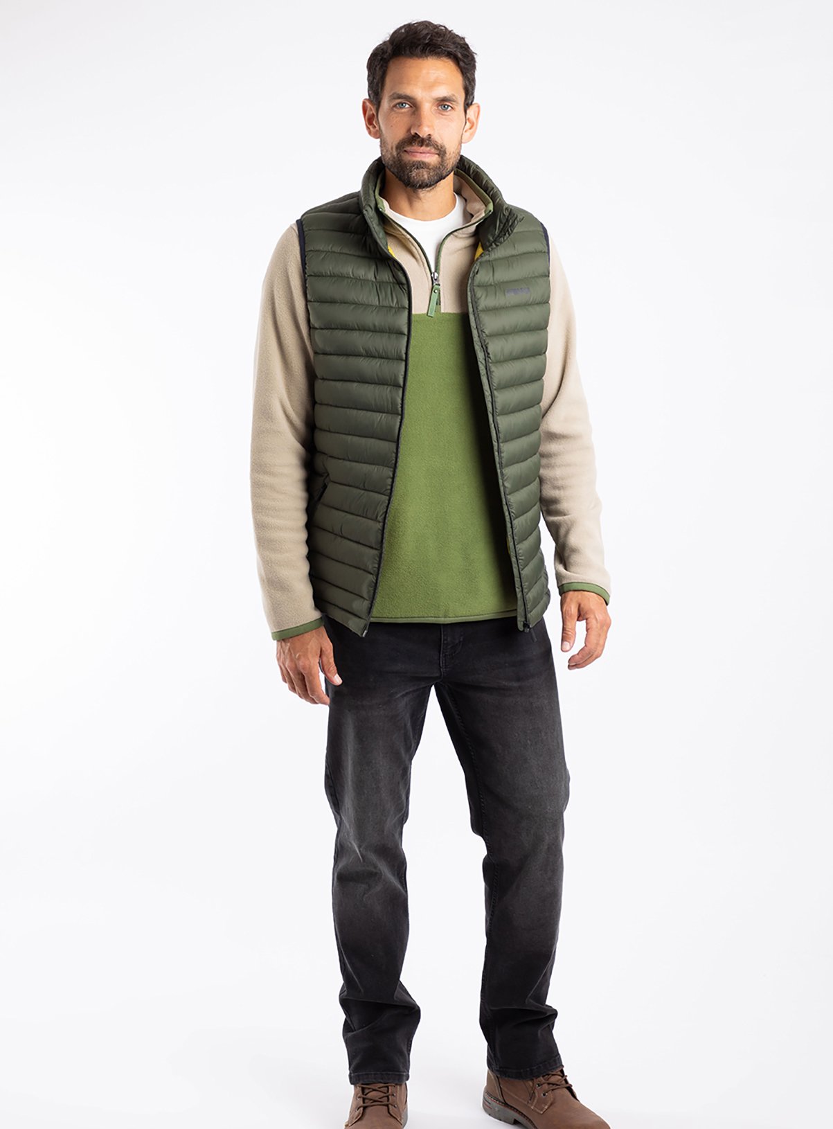 WEIRD FISH Langtree Lightweight Showerproof Padded Gilet 