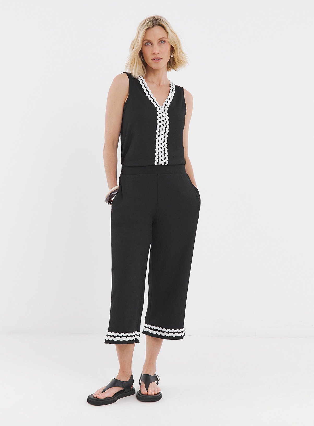 JD WILLIAMS Rick Rack Wide Leg Cropped Trousers 