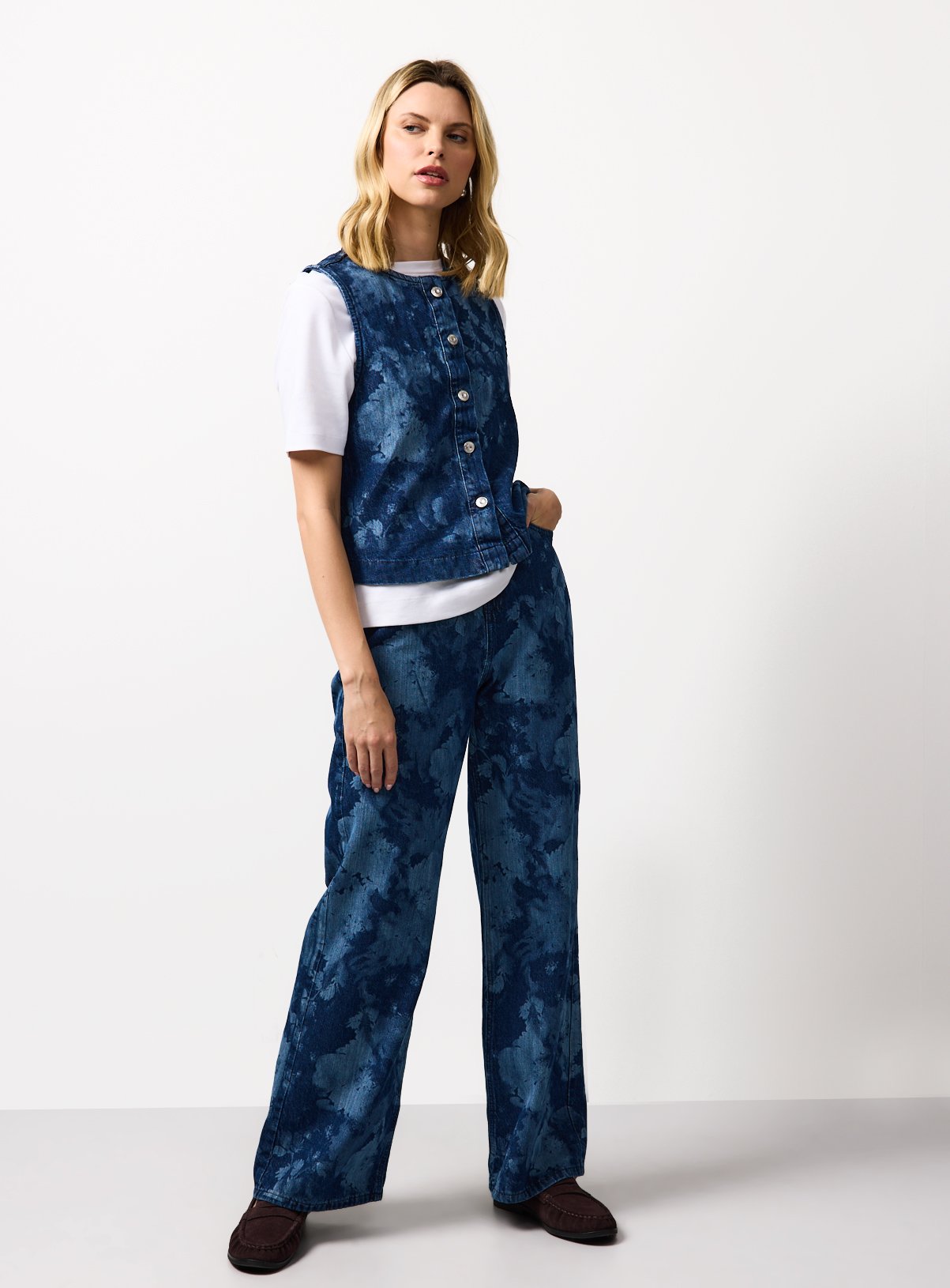 Floral Laser Print Wide Leg Jeans