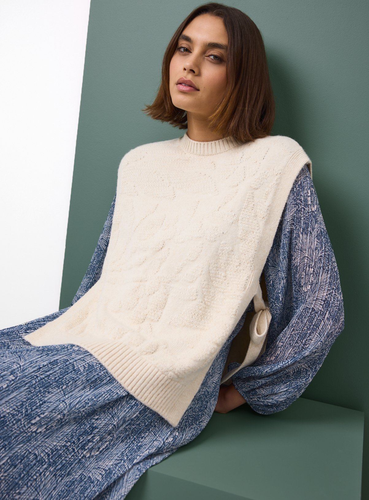 Tu x Morris & Co. Cream Marigold Knitted Side-Tie Vest 