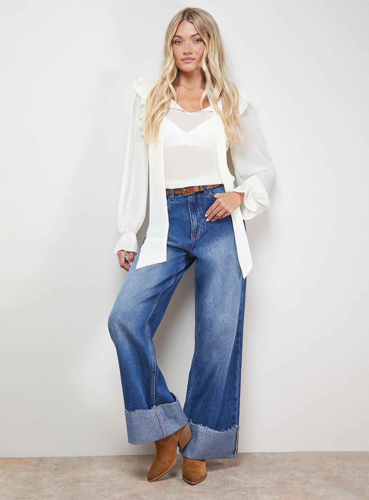 OASIS Denim Turn Up Straight Leg Jean 