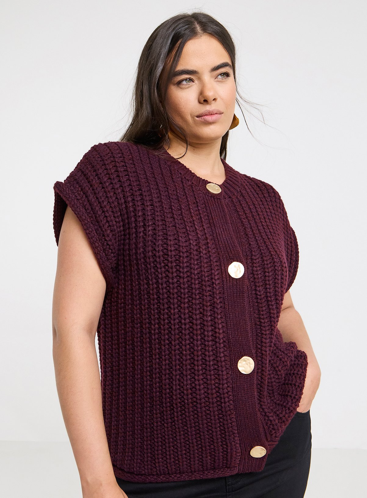 SIMPLY BE Chunky Knit Button Through Vest 