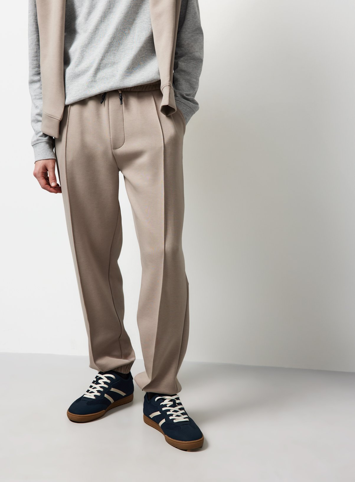 Stone Scuba Pintuck Joggers 