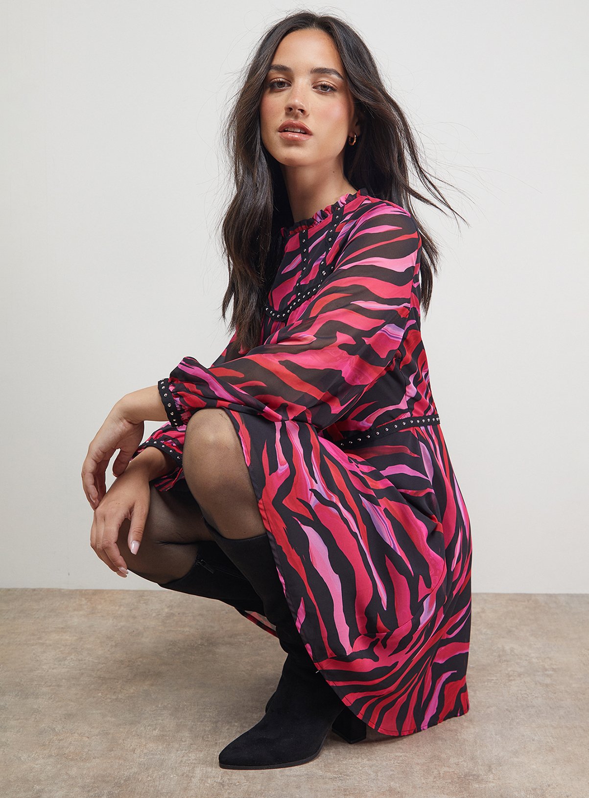 OASIS Trim Detail Balloon Sleeve Flippy Mini Dress 