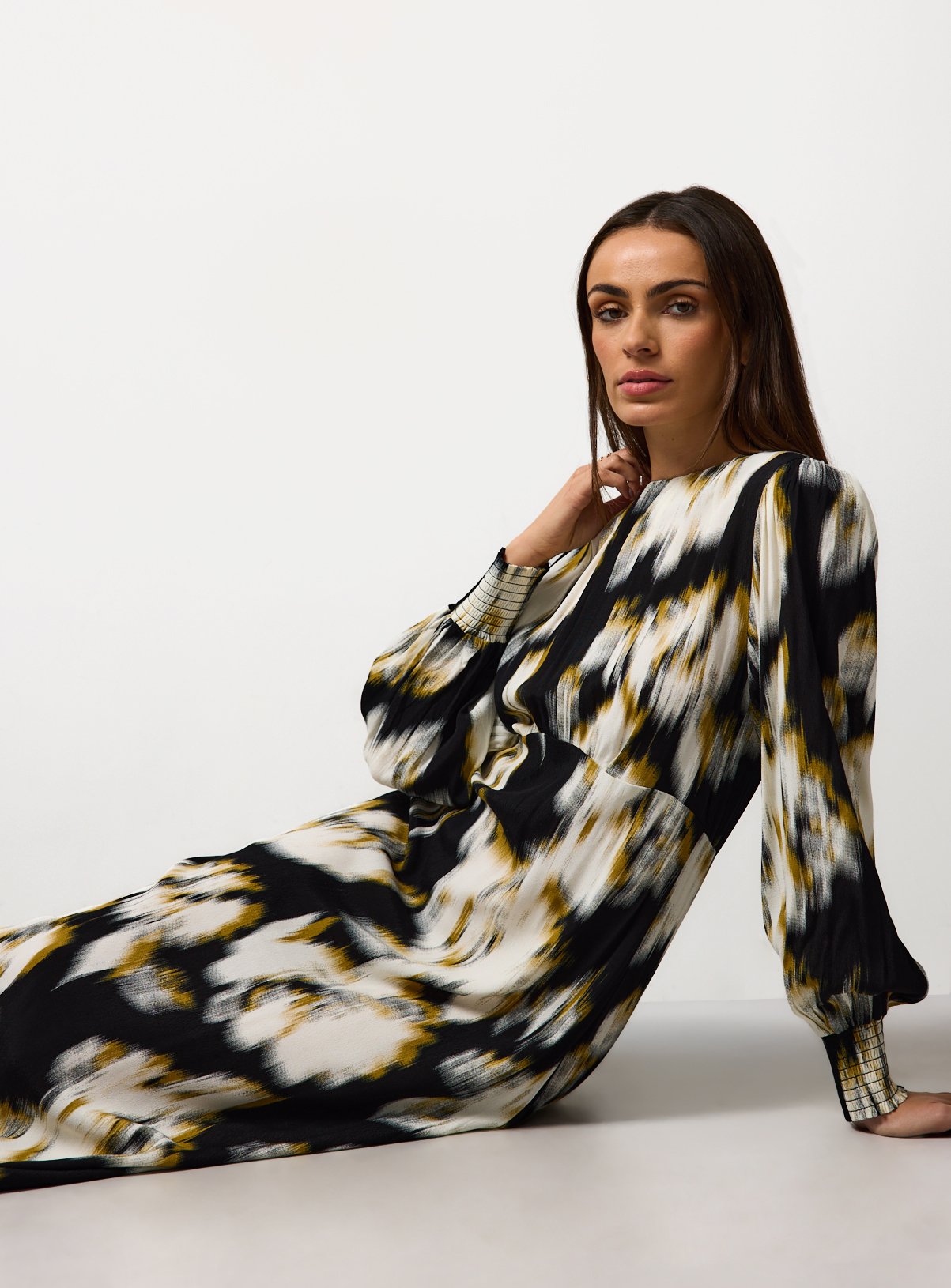 Long Sleeve Print Waisted Midaxi Dress 