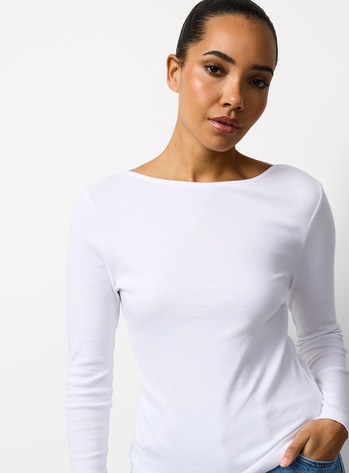 White Boat Neck Top 16