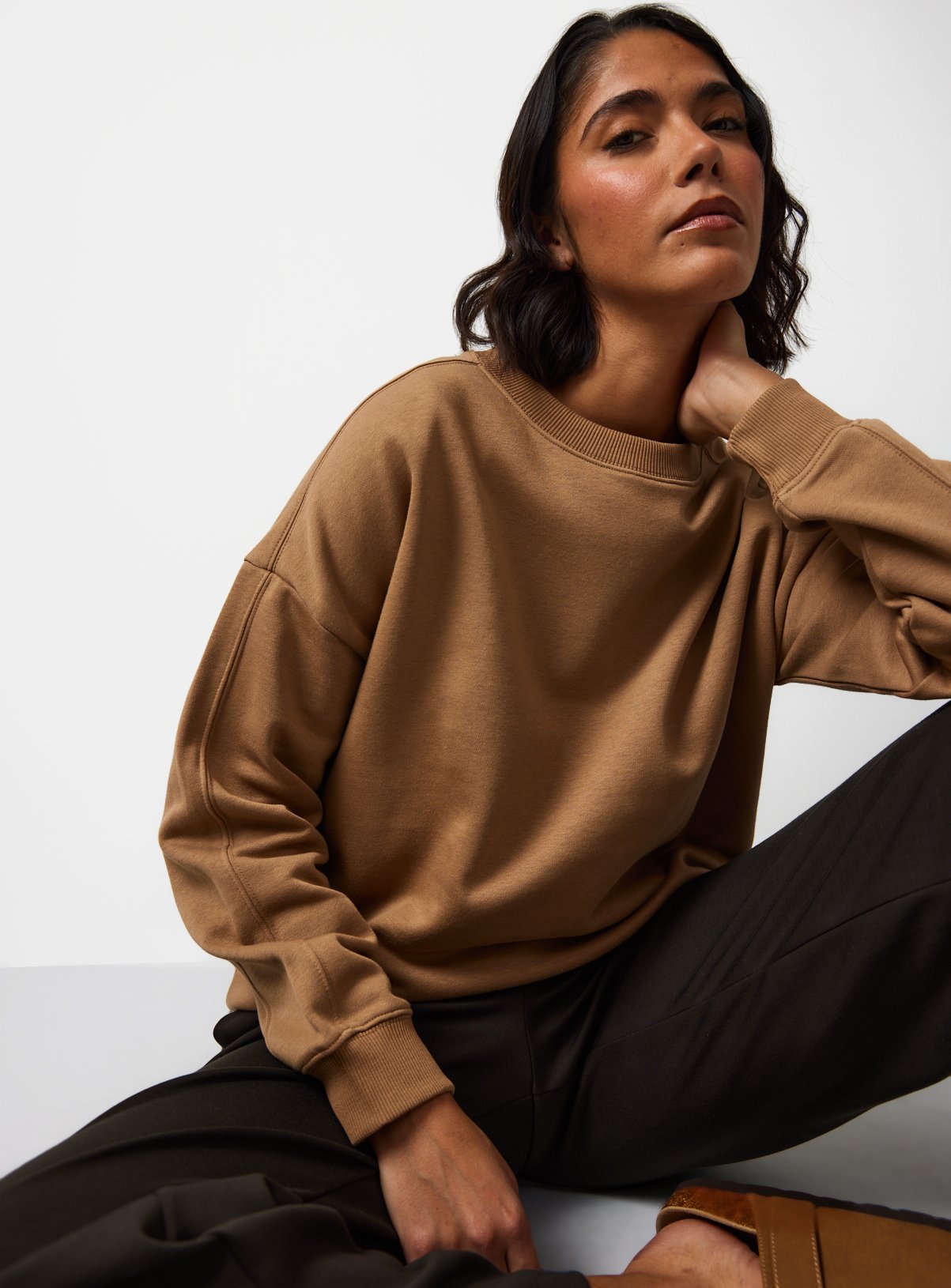Tan Relaxed Sweatshirt S