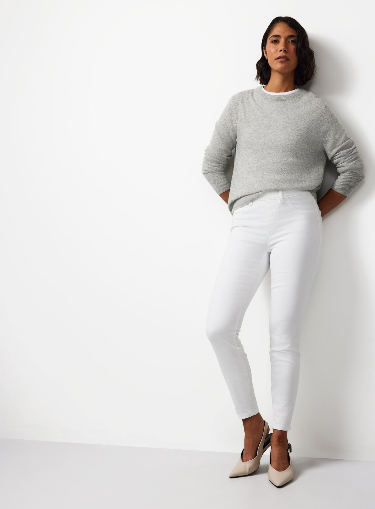 White Mid Rise Jeggings 24