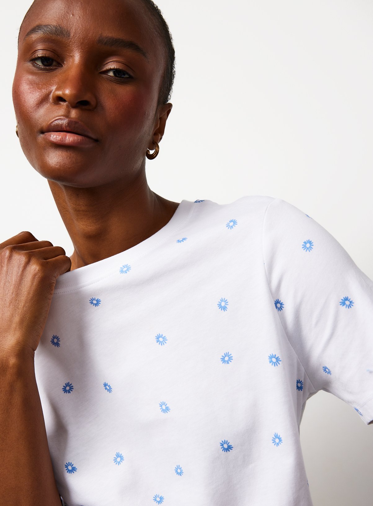 White Floral Print Regular Fit T-Shirt 